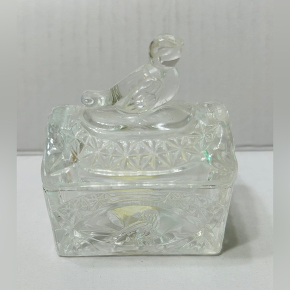 Crystal Clear Other - Vintage trinket box, 24% lead crystal. Bird on top. Very detailed bright clear.
